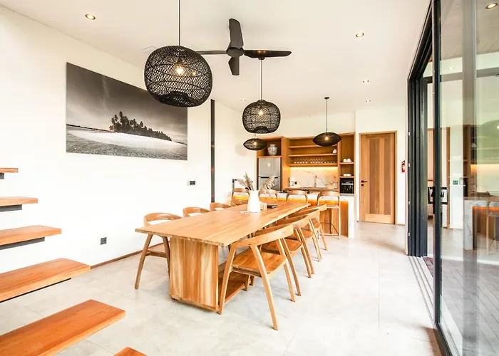 Seaside Serenity 5Br Villa, New, Canggu Bliss *